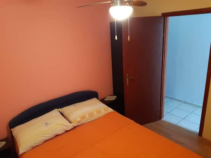 Apartmani Katica Vir Εξωτερικό φωτογραφία
